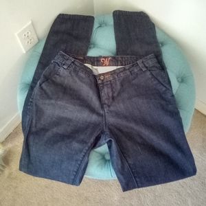 Worn Skinny Shapely Jeans